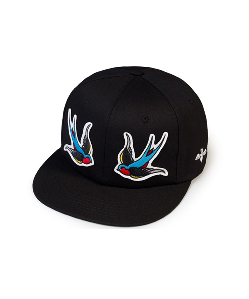 Swallow 6 panel cap black