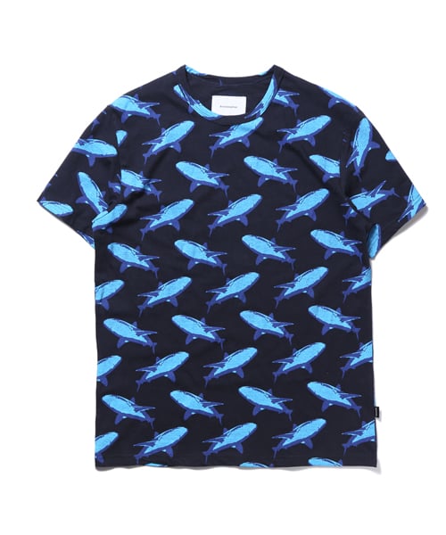 디스이즈네버댓(THISISNEVERTHAT) SHARK TEE NAVY - 39,000원 | 우신사 스토어