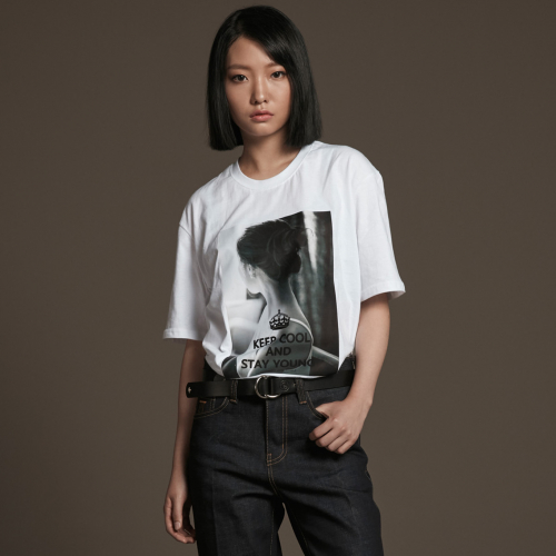 유주얼 에딧(USUAL EDIT) Ordinary Girl Tee(White) + 보통소녀 소책자 - 45,000원 | 무신사 스토어 - 셀렉트숍