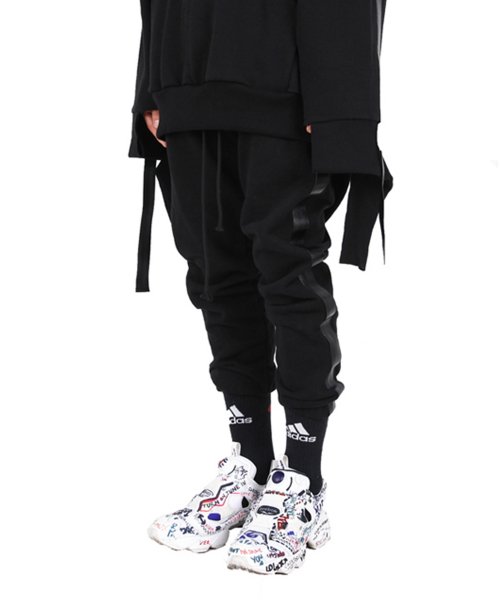 FELIM】BEG LINE JOGGER PANTS （新品未使用）の+spbgp44.ru