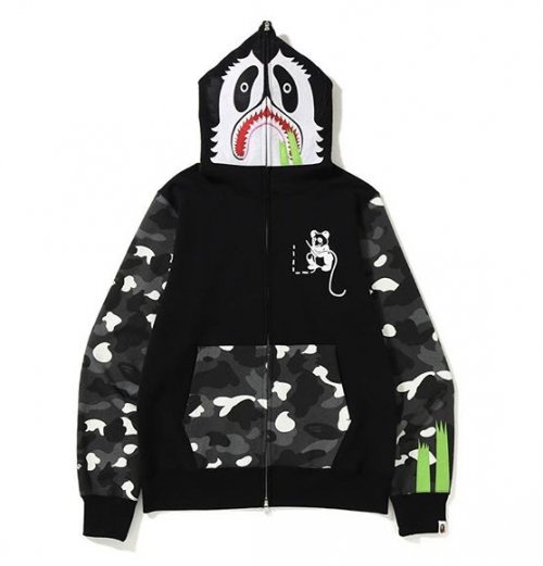 베이프(BAPE) CITY CAMO PANDA FULL ZIP HOODIE - 648,000원 | 무신사 스토어