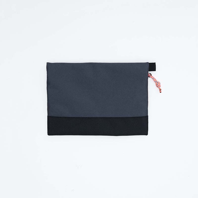 트라이톤(TRITONE) TWOTONE POUCH (Charcoal / Black)