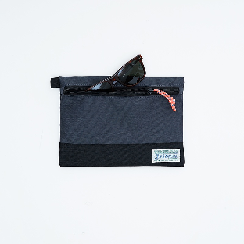 트라이톤(TRITONE) TWOTONE POUCH (Blue / Gray)