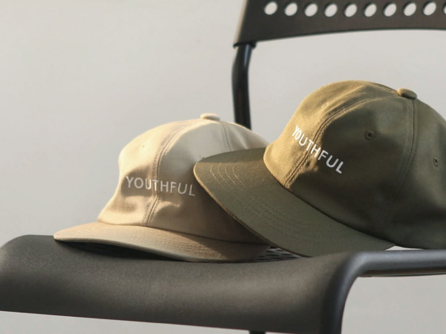 벗딥(BUTDEEP) YOUTHFUL 6-PANEL CAP-BLACK