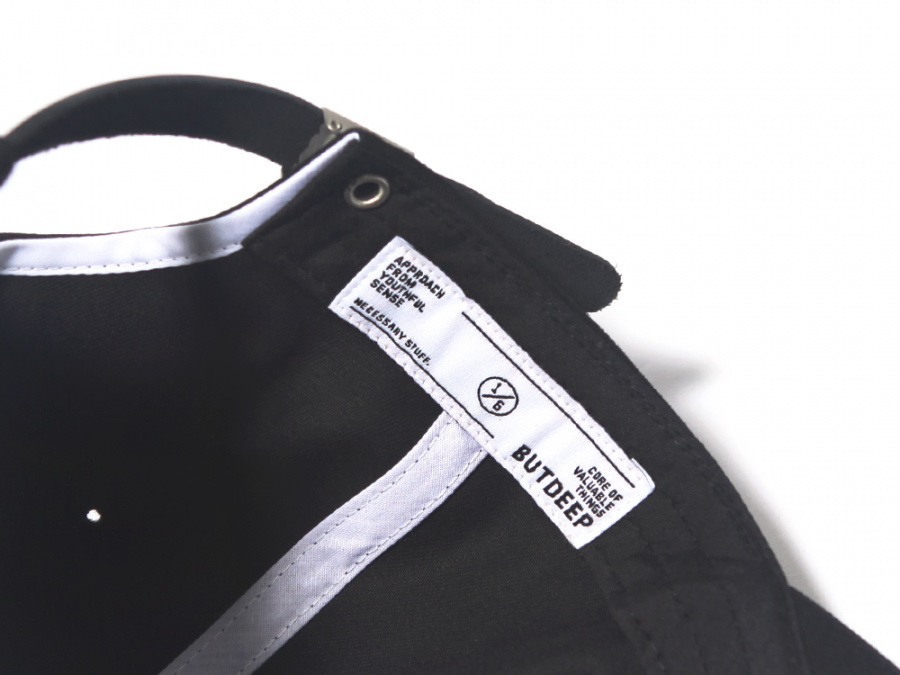 벗딥(BUTDEEP) YOUTHFUL 6-PANEL CAP-BLACK