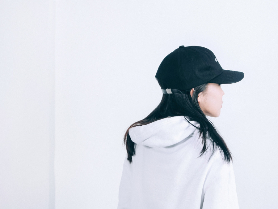 벗딥(BUTDEEP) YOUTHFUL 6-PANEL CAP-BEIGE