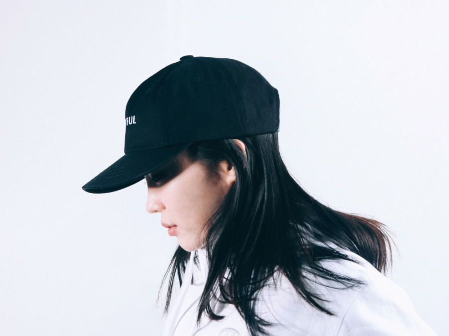 벗딥(BUTDEEP) YOUTHFUL 6-PANEL CAP-BEIGE