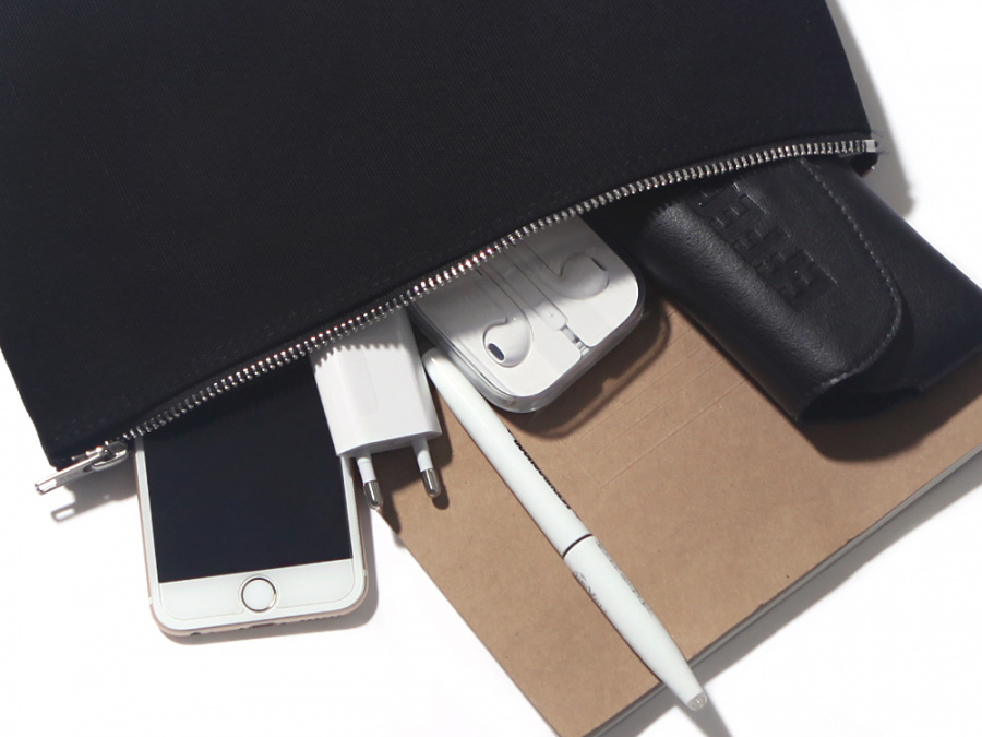 벗딥(BUTDEEP) MINIMAL POUCH(L)-BLACK