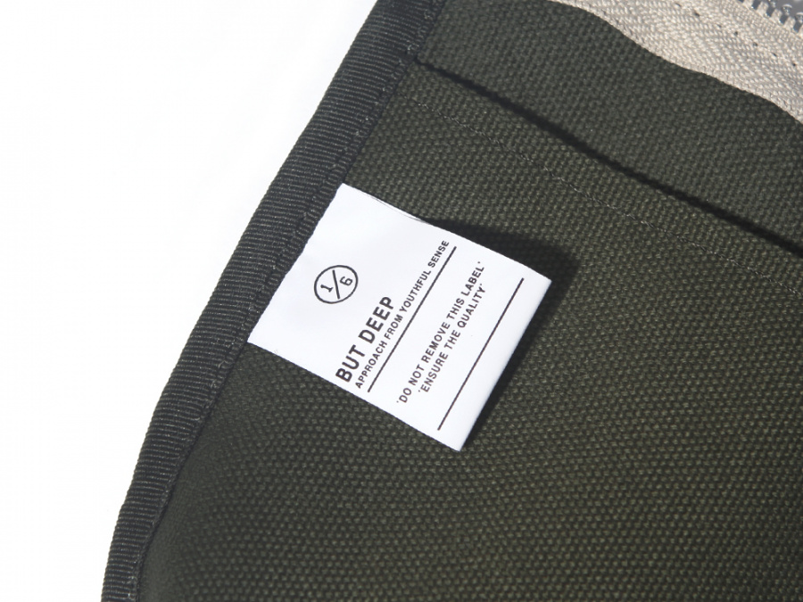 벗딥(BUTDEEP) DEEP POUCH(M)-OLIVE