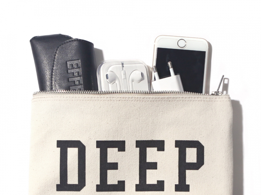 벗딥(BUTDEEP) DEEP POUCH(M)-IVORY