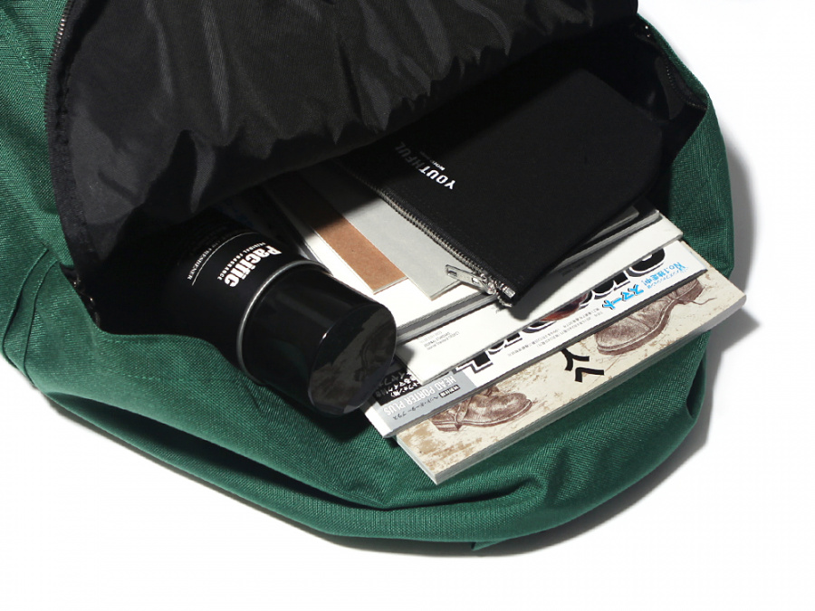 벗딥(BUTDEEP) STANDARD BACKPACK-GREEN