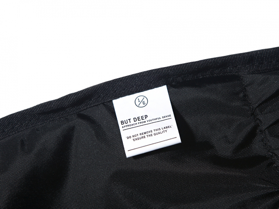 벗딥(BUTDEEP) STANDARD BACKPACK-NAVY