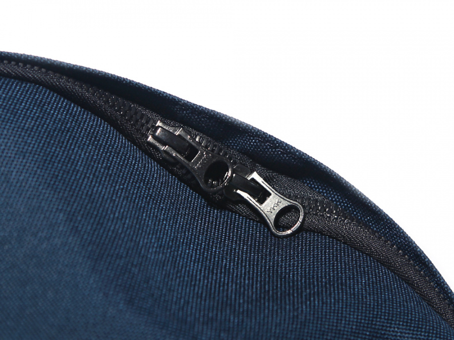 벗딥(BUTDEEP) STANDARD BACKPACK-NAVY