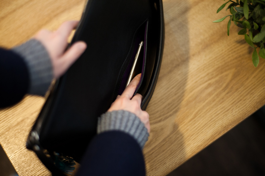 오브젝트포쉬(OBJECTPOSH) 하이드 블랙