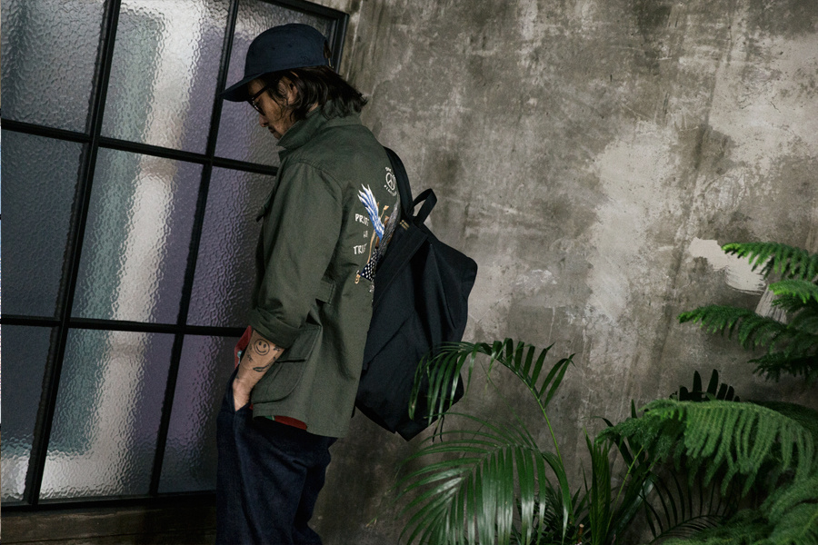 디아프바인(DIAFVINE) DV. LOT467 CODURA DAYPACK -NAVY-