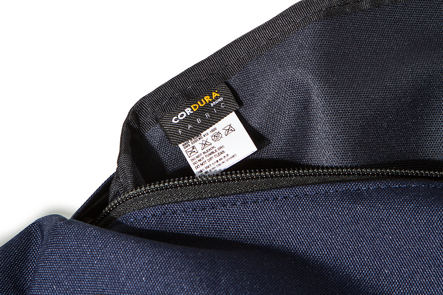 디아프바인(DIAFVINE) DV. LOT467 CODURA DAYPACK -NAVY-