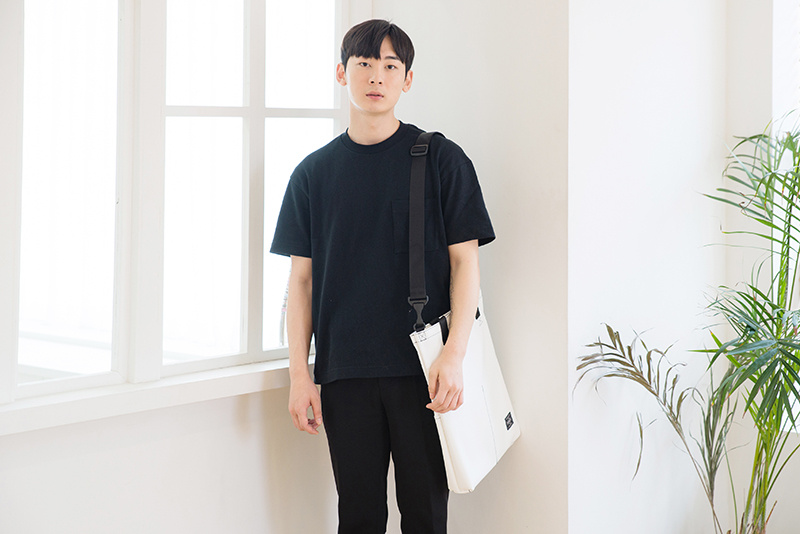 브리스코(BRISCO) TAPO Cross & Tote Bag_White 타포린 크로스백 토트백