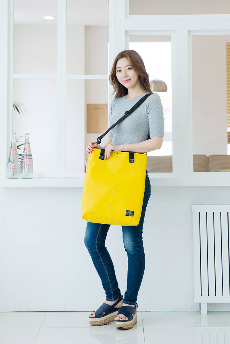 브리스코(BRISCO) TAPO Cross & Tote Bag_Yellow 타포린 크로스백 토트백