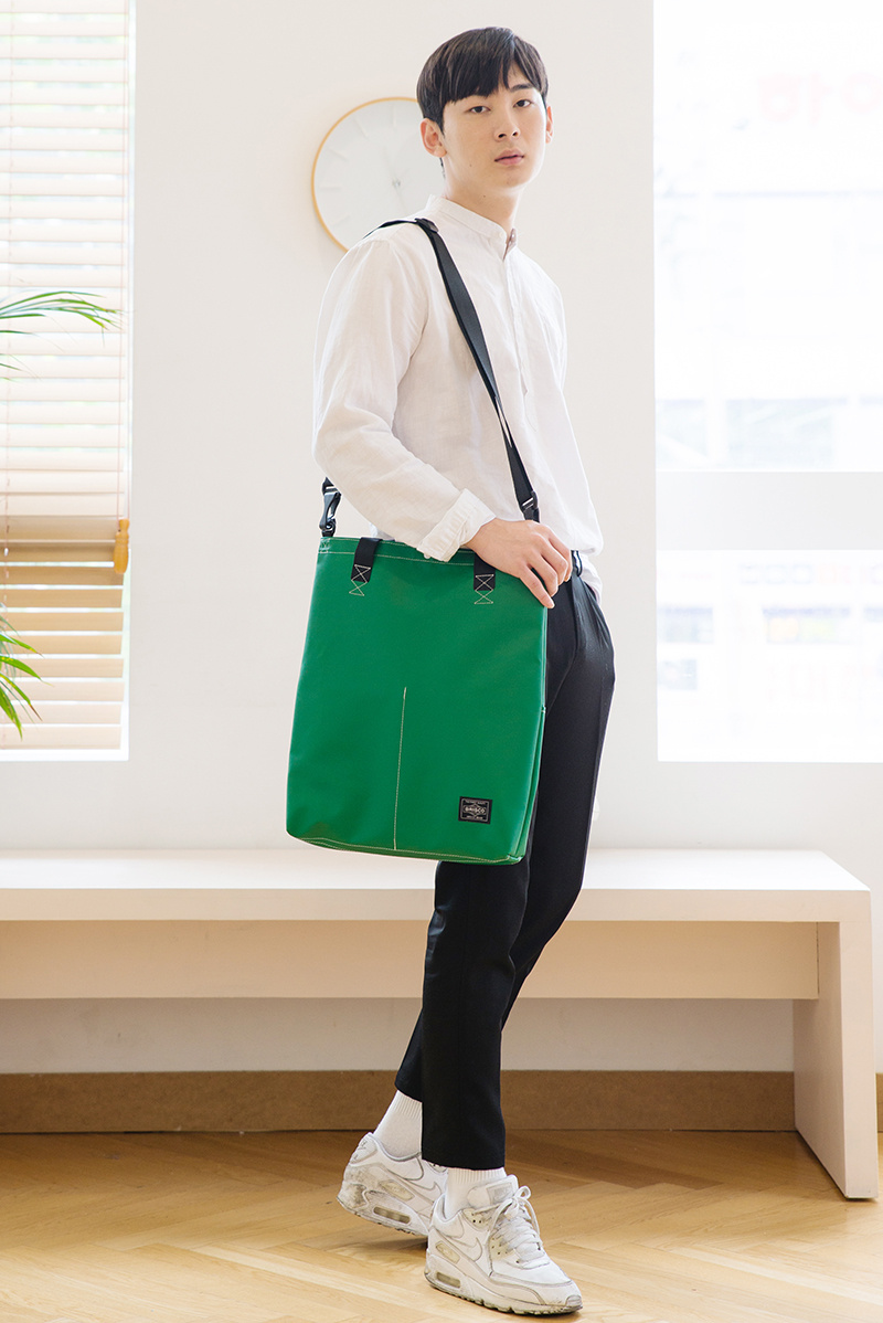 브리스코(BRISCO) TAPO Cross & Tote Bag_Green 타포린 크로스백 토트백
