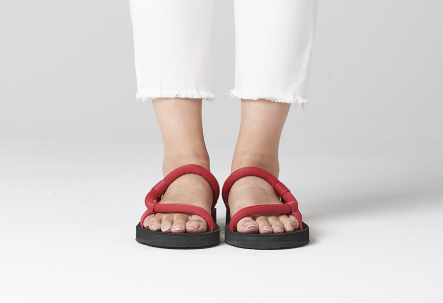 몽벨(MONTBELL) 락온 플랫폼 샌들 - 핑크