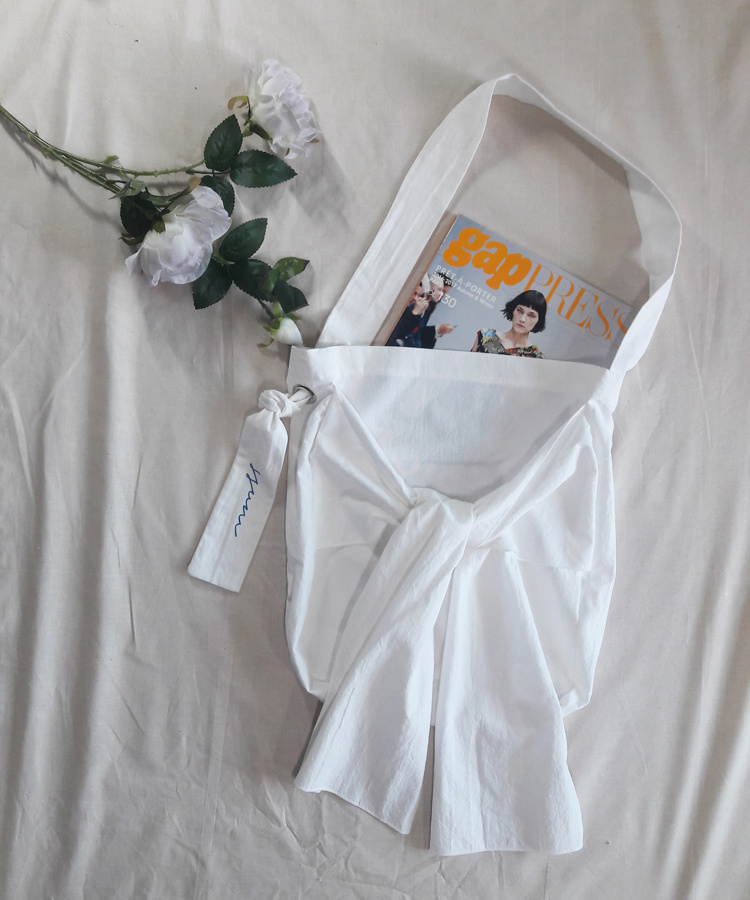 숨(SSUM) 리본 무지 에코백