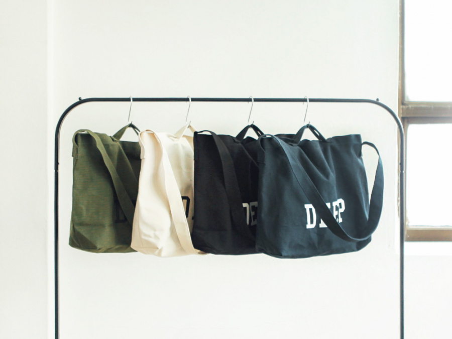 벗딥(BUTDEEP) DEEP 2WAY BAG-LIGHT NAVY