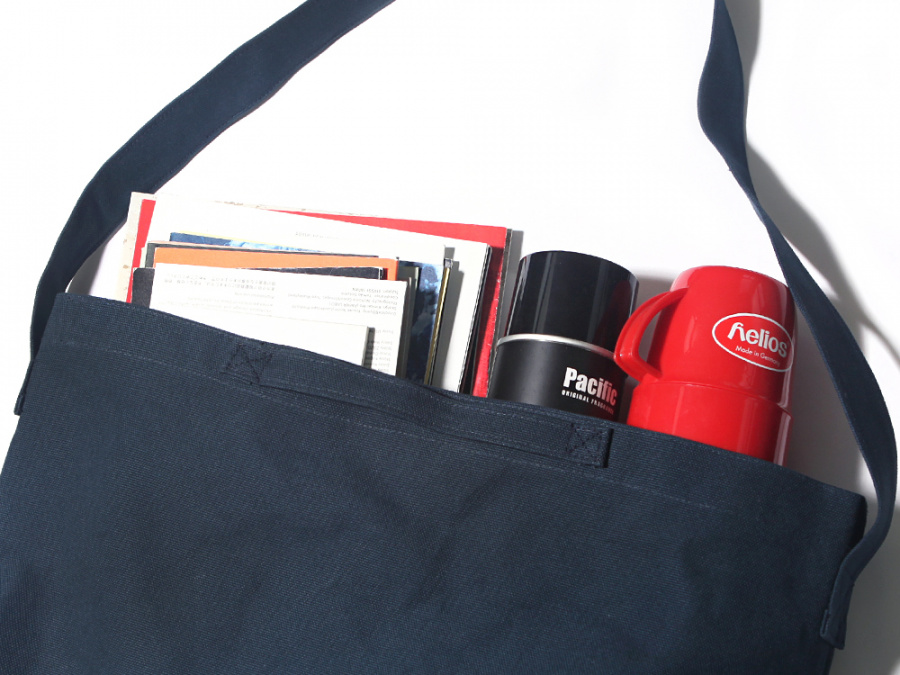 벗딥(BUTDEEP) DEEP 2WAY BAG-LIGHT NAVY