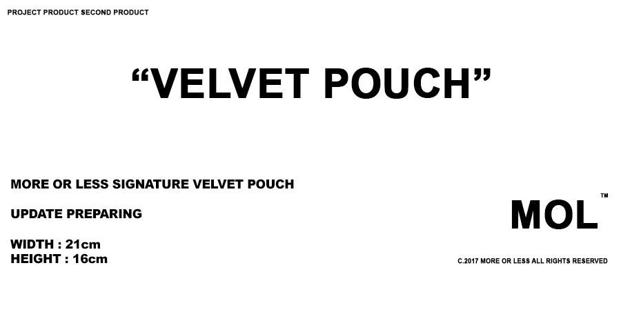 모어올레스(MORE OR LESS) MORE OR LESS SIGNATURE VELVET POUCH - YELLOW