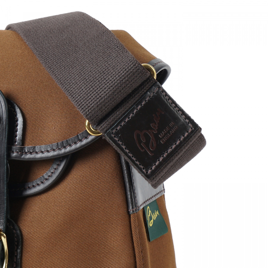 브래디백(BRADYBAGS) 브래디 백 스몰 아리엘 트라우트 피싱 백 헤이즐넛