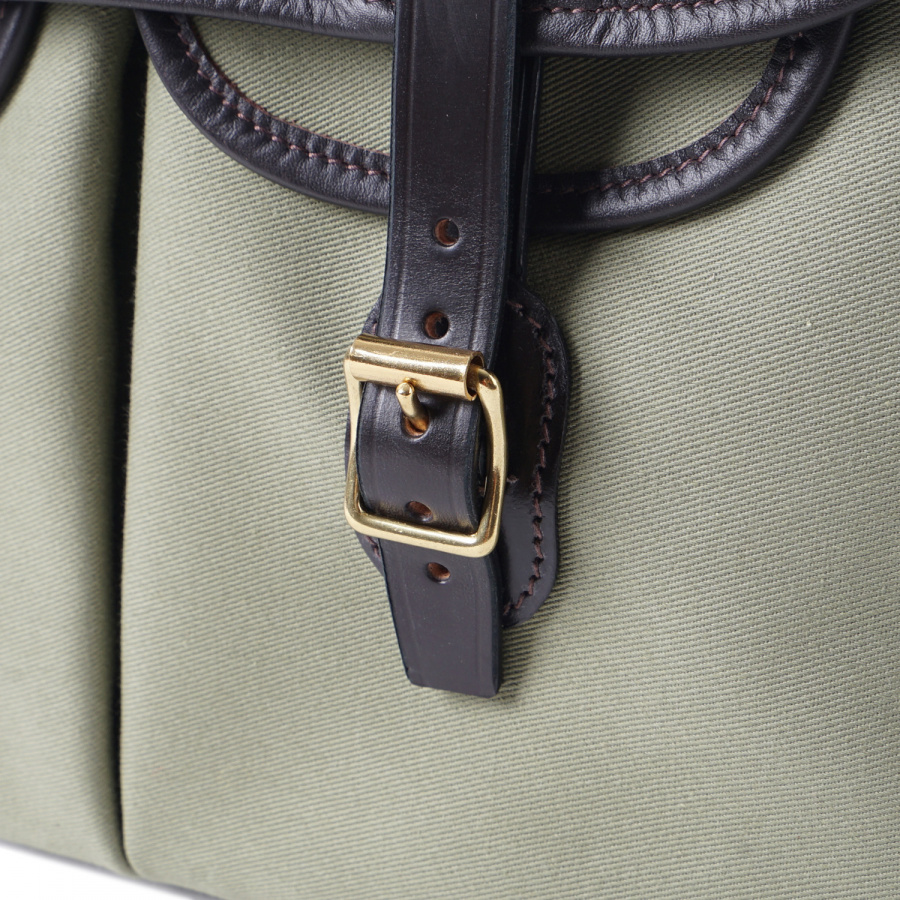 브래디백(BRADYBAGS) 브래디 백 스몰 아리엘 트라우트 피싱 백 라이트 올리브