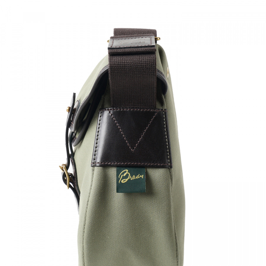 브래디백(BRADYBAGS) 브래디 백 라지 아리엘 트라우트 피싱 백 라이트 올리브