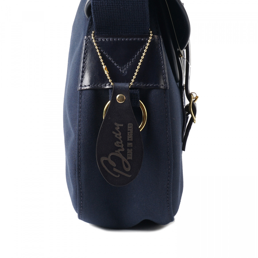 브래디백(BRADYBAGS) 브래디 백 스몰 아리엘 트라우트 피싱 백 네이비 네이비