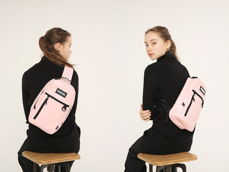 네이키드니스(NEIKIDNIS) [레더] DAILY SLING BAG / LEATHER PINK