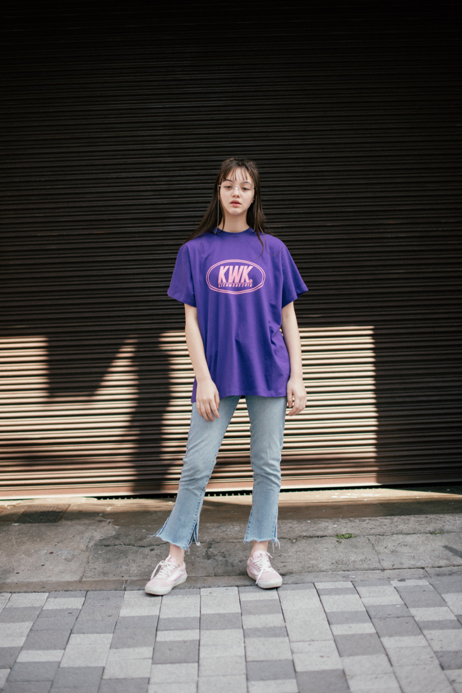 키치워크(KICHWORK) 18 SS KWK Logo T_Purple [NCT 해찬 착용]