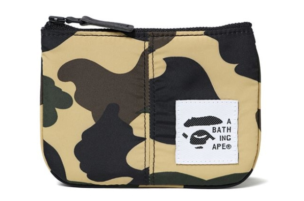 베이프(B.A.P.E) 1ST CAMO PADDED WALLET S