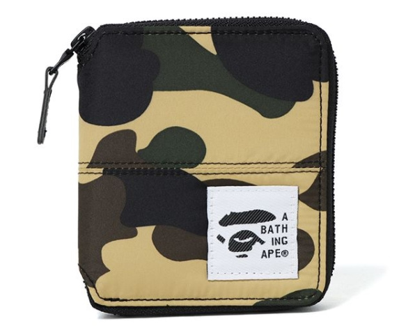베이프(B.A.P.E) 1ST CAMO PADDED WALLET M