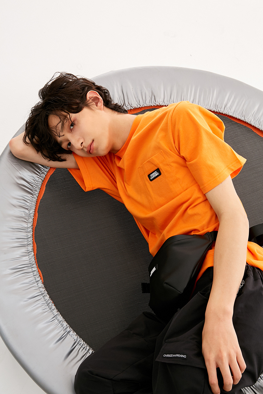 오버사이즈해프닝(OVERSIZE HAPPENING) 로고 벨트 백 블랙