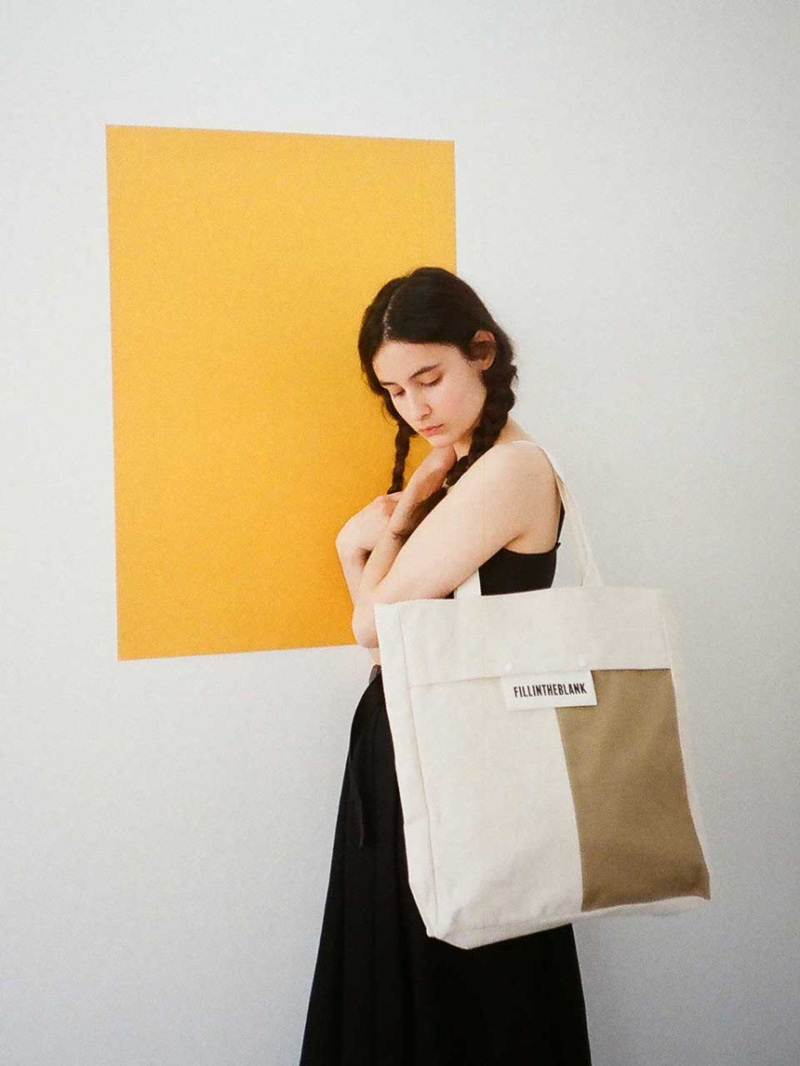 필인더블랭크(FILLINTHEBLANK) BLANK ECO BAG (W/KH)