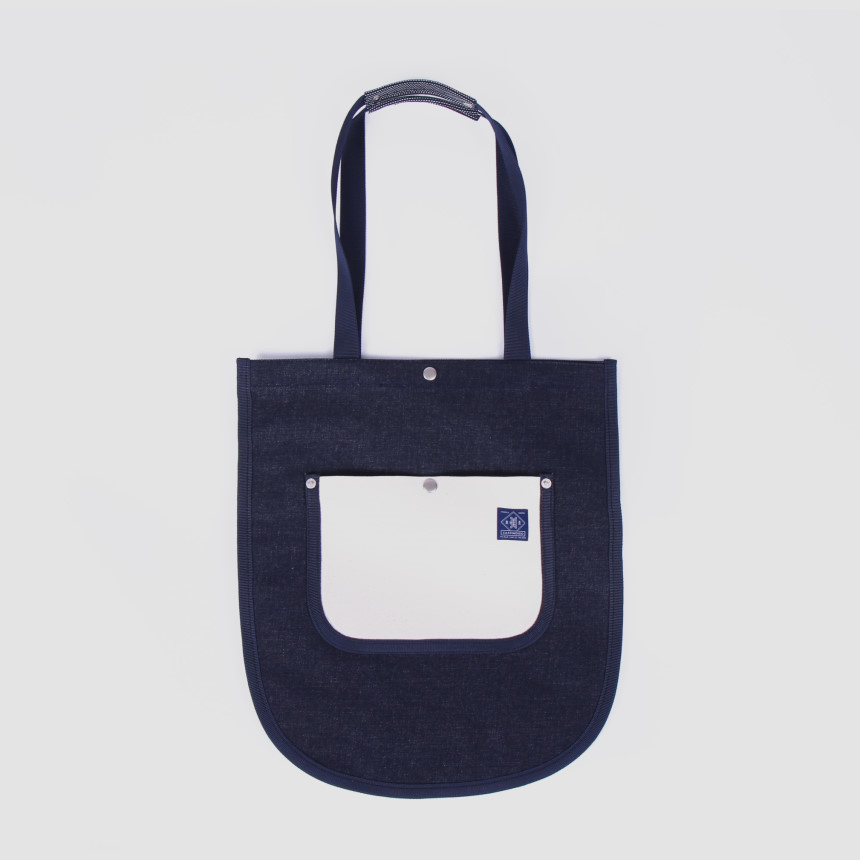 이스트인디고(EASTINDIGO) 플랫백 화이트