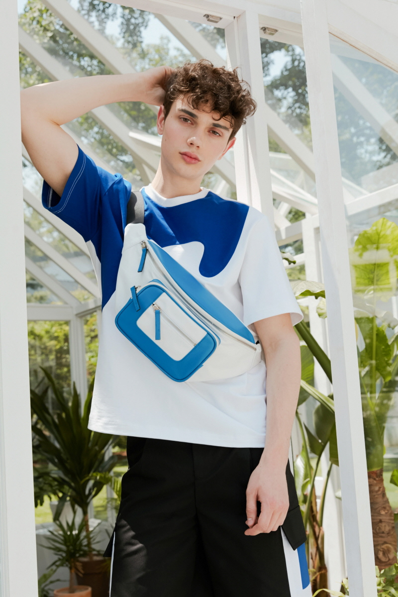 바니앤블랜치(BONNIE&BLANCHE) 레더 페니팩 (화이트)