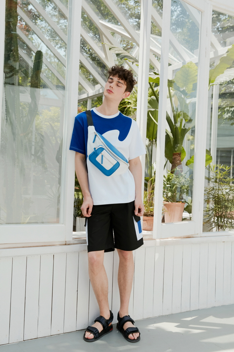 바니앤블랜치(BONNIE&BLANCHE) 레더 페니팩 (화이트)