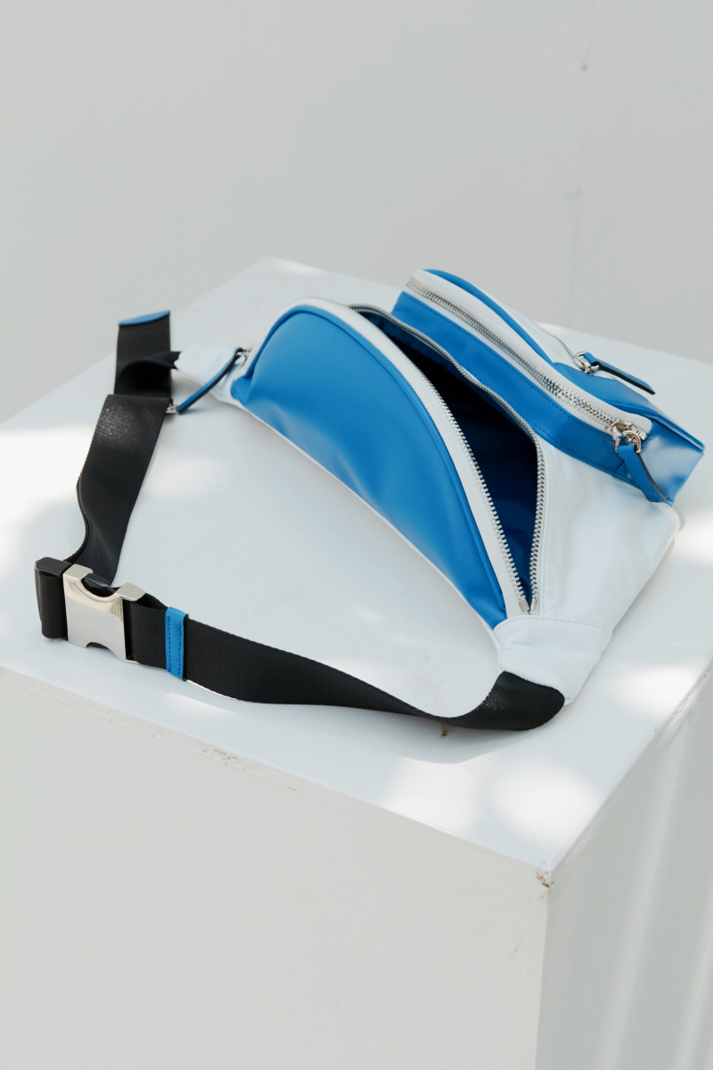 바니앤블랜치(BONNIE&BLANCHE) 레더 페니팩 (화이트)