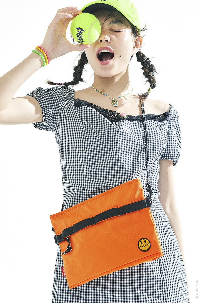 디얼스(THE EARTH) [TE X MNW] SACOCHE - ORANGE