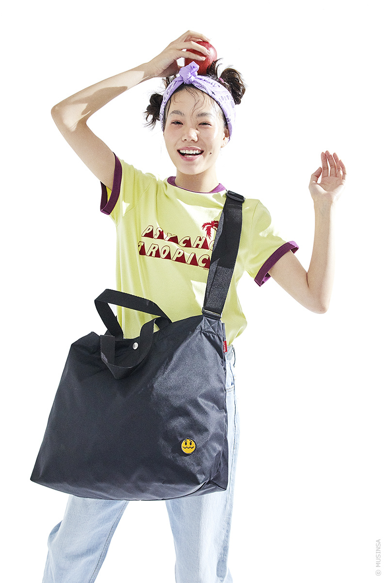 디얼스(THE EARTH) [TE X MNW] 2WAY BAG - BLACK