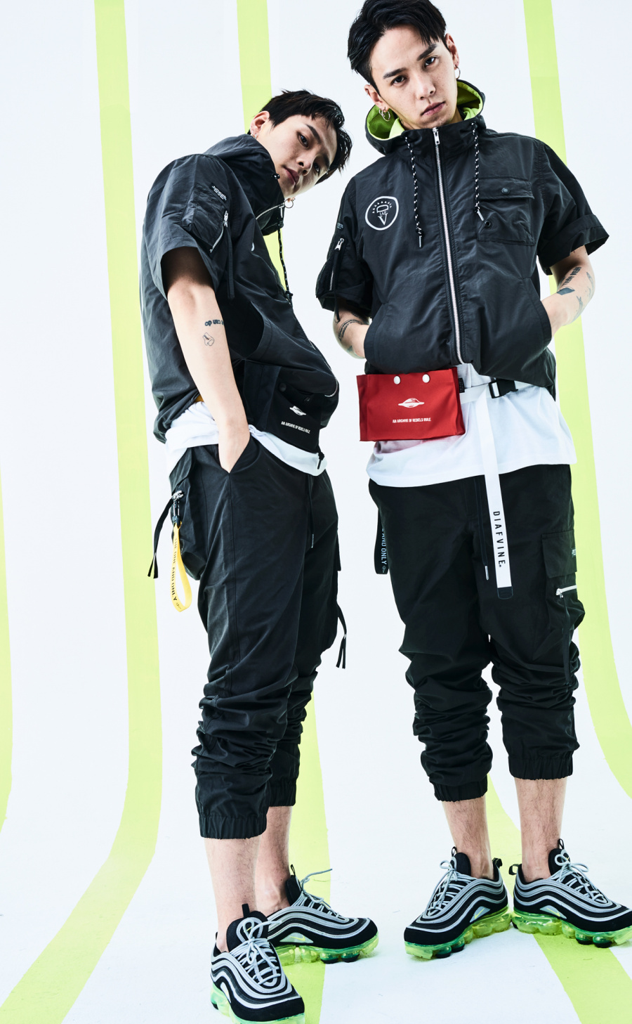 디아프바인(DIAFVINE) DV. LOT536 WAIST BELT / BAG -BLACK-