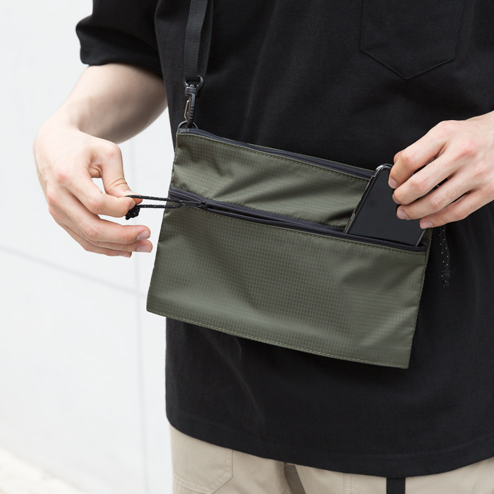 유니폼브릿지(UNIFORM BRIDGE) sacoshe bag navy/mint
