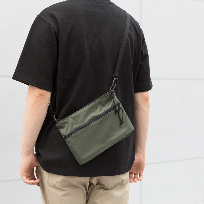 유니폼브릿지(UNIFORM BRIDGE) sacoshe bag navy/mint