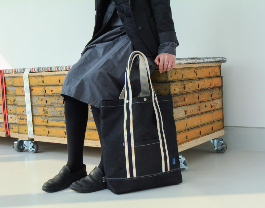 이스트인디고(EASTINDIGO) 미니트레블백 데님