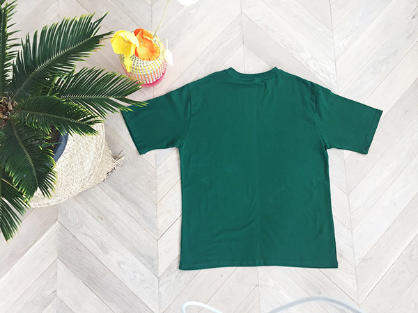 아타르(ATAR) 라 쥬흐네 오버핏 반팔 티셔츠 그린