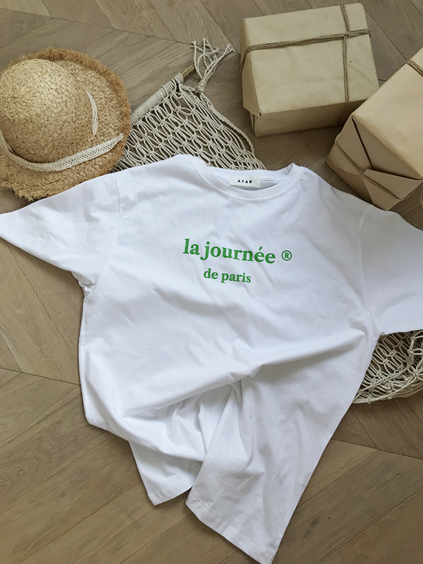 아타르(ATAR) 라 쥬흐네 오버핏 반팔 티셔츠 화이트